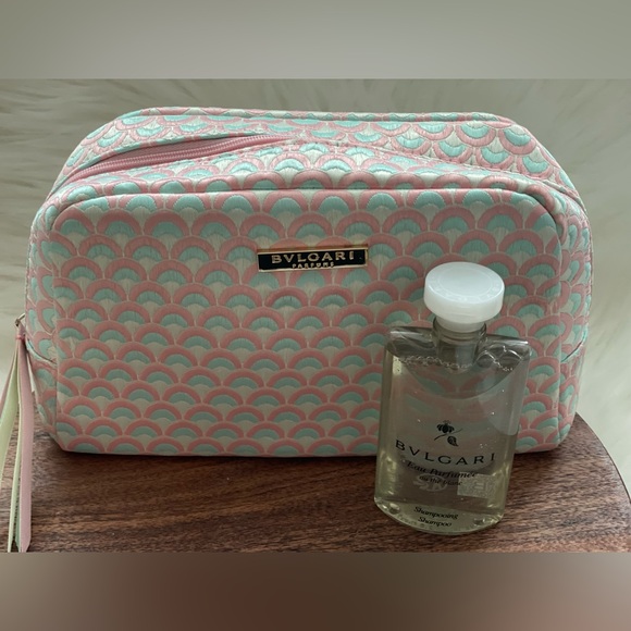 BVLGARI Pastel Pink & Blue Cosmetic Bag w/Shampoo - Picture 2 of 15